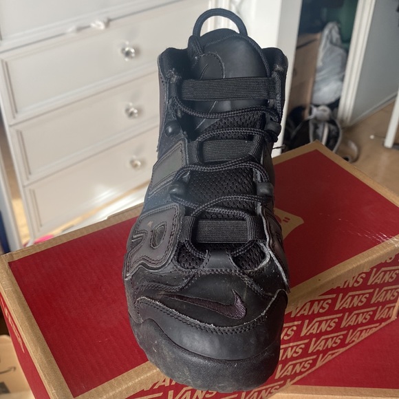 Nike Air More Uptempo Se (GS) size 6.5Y - Picture 3 of 5